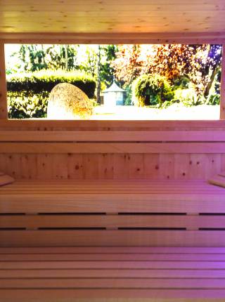 Unser neues Sanarium aus Zirbenholz – Ein Wellness-Erlebnis der besonderen Art Symbolfoto