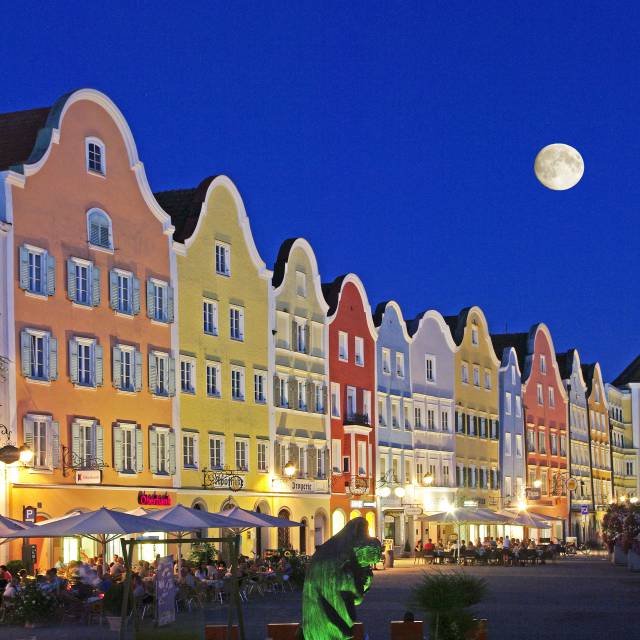 Schärding bei Nacht